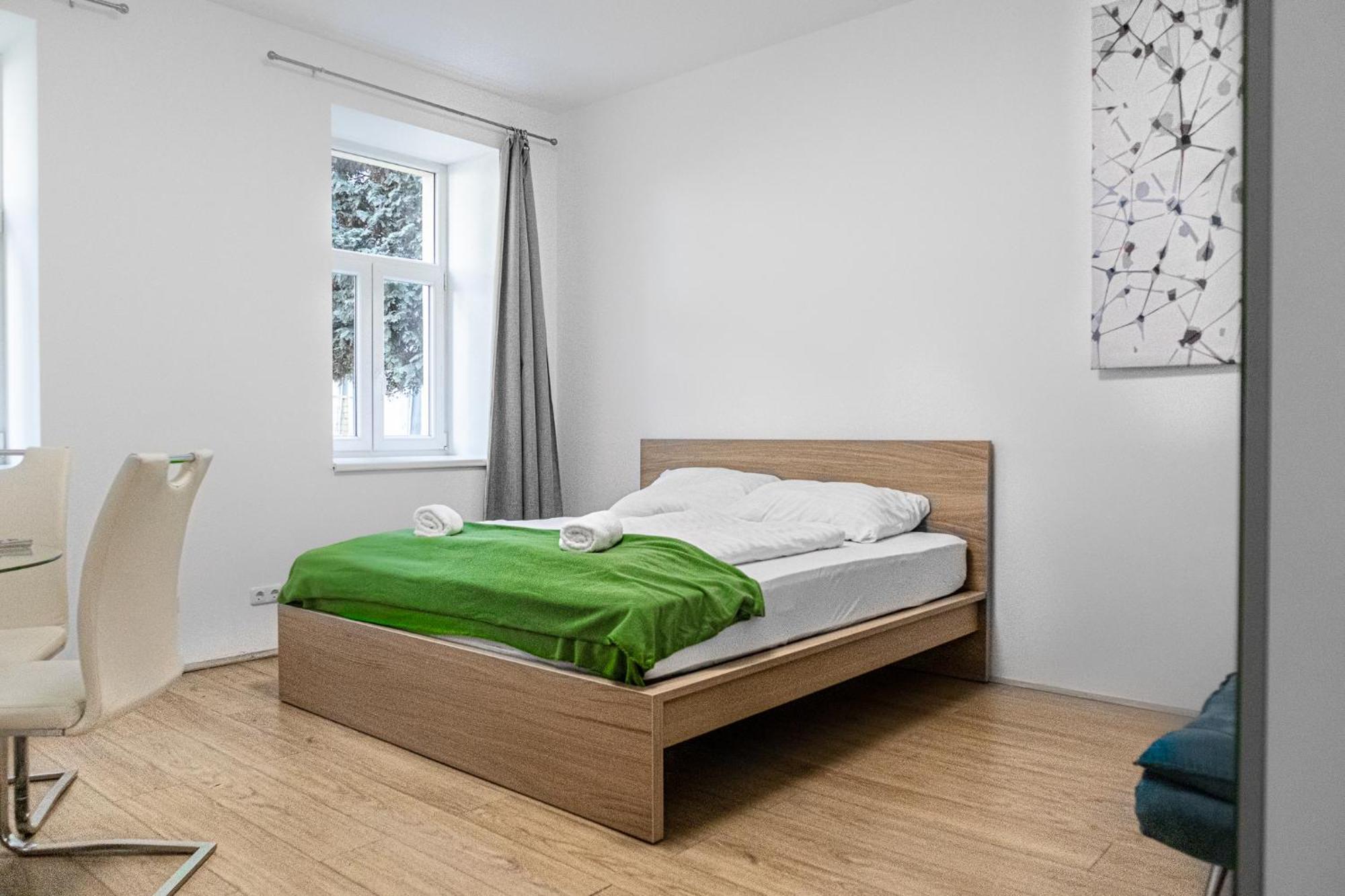 Appartement Lovely 2br Shared Apartment, Enkplatz U3, 15min To Center