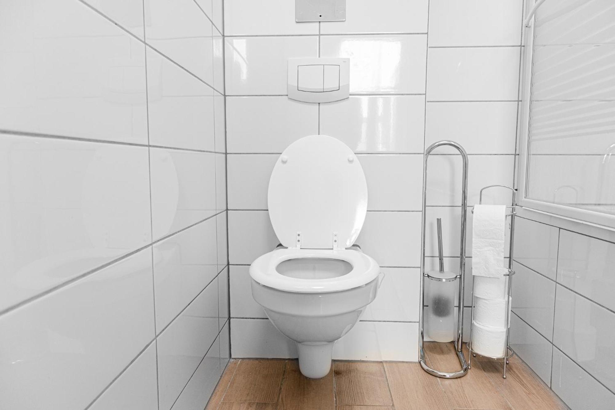 Lovely 2br Shared Apartment, Enkplatz U3, 15min To Center Apartment Wien